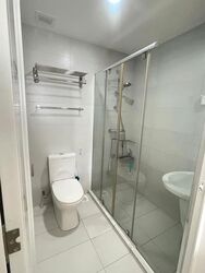1 Canberra (D27), Condominium #574093141